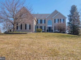 1981 Boxwood Dr, Newtown, PA 18940