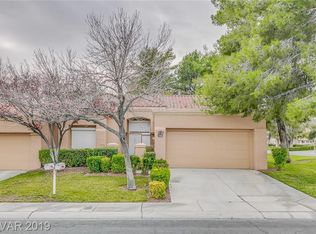 8621 Glenmount Dr, Las Vegas, NV 89134