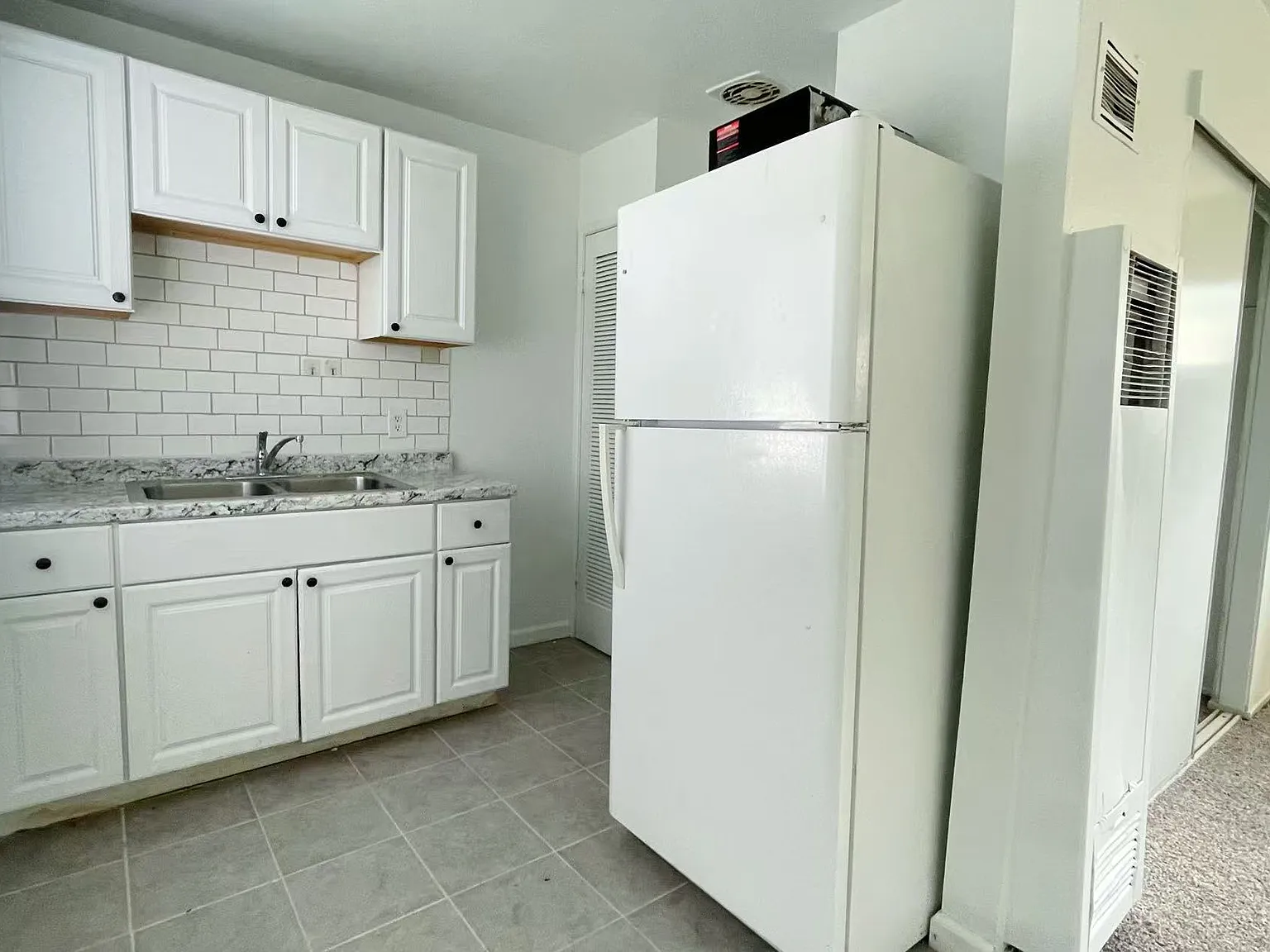 1 bed, 500 sqft, $950 — Photo 3