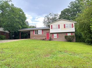 251 Murray Fork Dr, Fayetteville, NC 28314