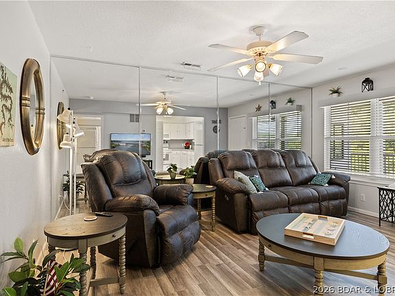 2nd image of 40 Lighthouse Rd Unit 1302