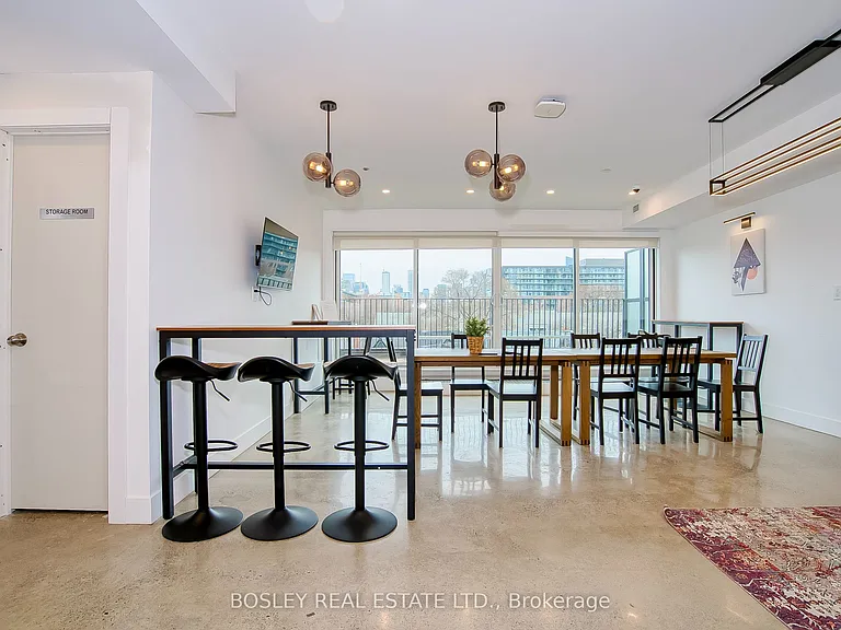 41 River St #25 — Photo 9