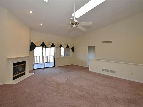 5th image of 305 Miami Lakes Dr