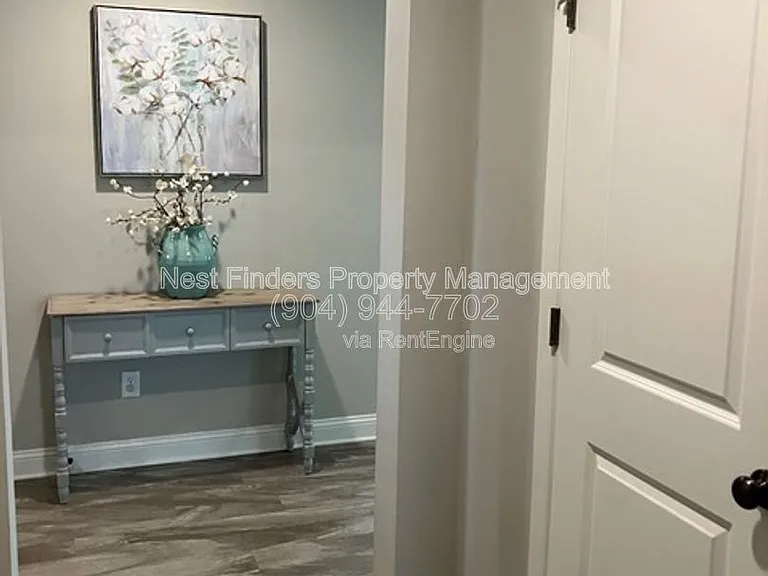 7842 Sunnydale Ln — Photo 24
