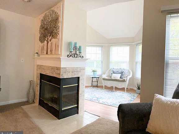 4th image of 5600 Willoughby Newton Dr Unit 11