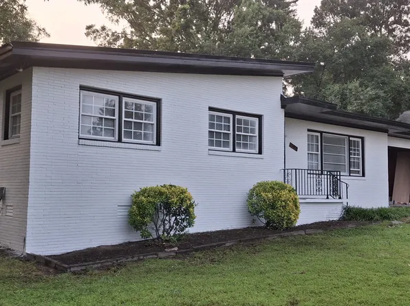 805 N 1st Ave, Knightdale, NC 27545