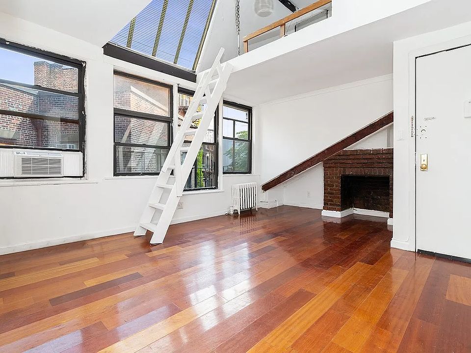 1st image of 106 Greenwich Ave #4B