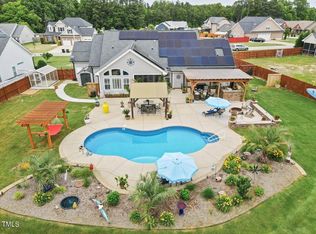 49 Trophy Rdg, Fuquay Varina, NC 27526