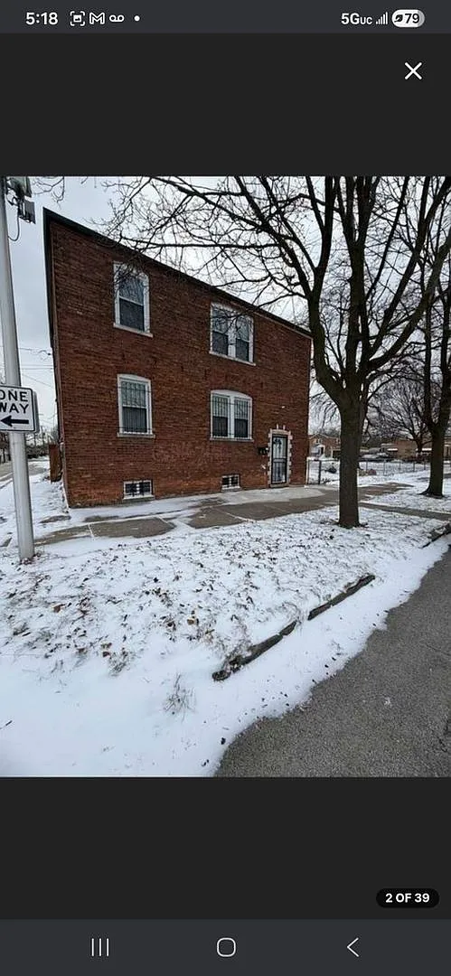Recent Rehabbed 2- 2bedroom 1 bath apartments — Photo 1