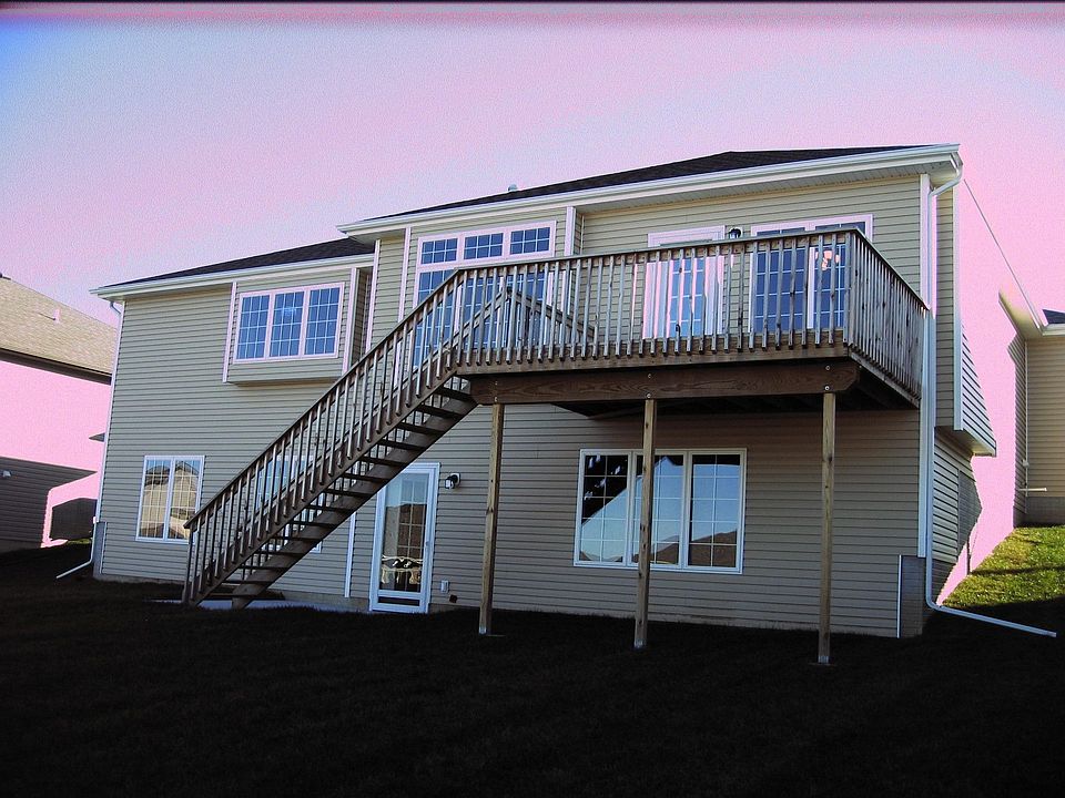 2nd image of 8910 Berg Dr