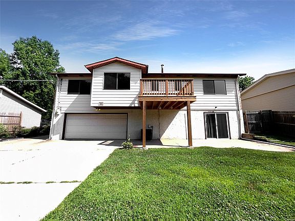 5th image of 1836 Roseview Ln