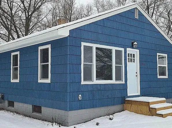 1931 Madison St, Muskegon, MI 49442