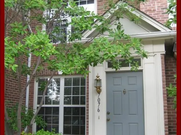 7076 Falls Reach Dr, Falls Church, VA 22043
