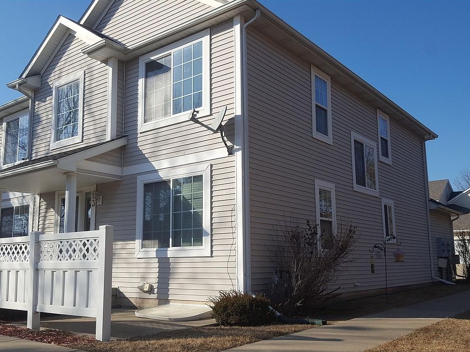 2nd image of 1400 S 52nd St Unit 83