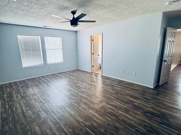 Rio Del Sol Ct NW — Photo 13