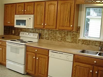 3rd image of 319 Harvard Ave