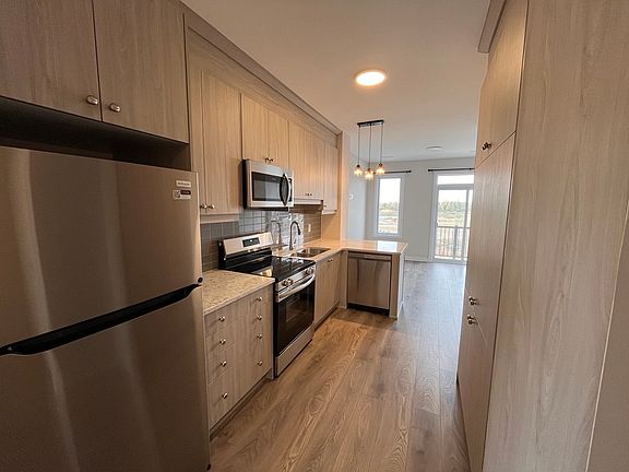 2nd image of 142 Conservancy Dr #C