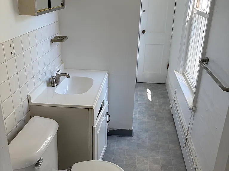 268 Colchester Ave #1 — Photo 13