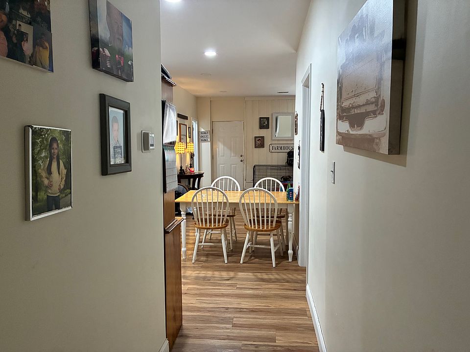 2nd image of 502 Evans St #3