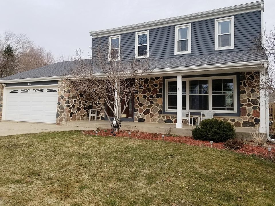1st image of 316 Meadow Park Dr