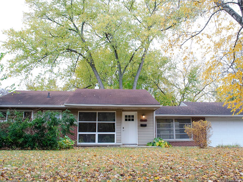 Large Lot, ranch layout
