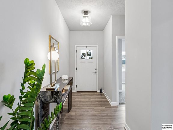 4th image of 8008 S 200th St