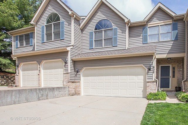 1st image of 608 River Bluff Dr
