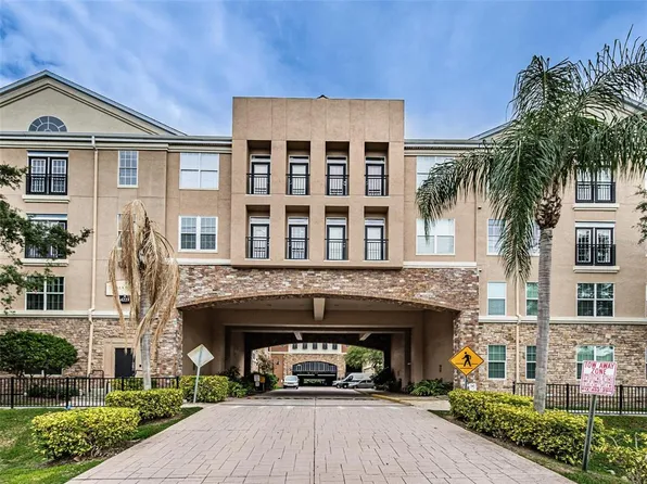 4221 W Spruce St APT 2318, Tampa, FL 33607