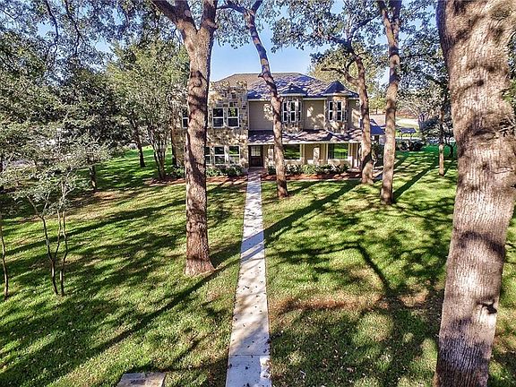 2nd image of 4504 Bowman Dr