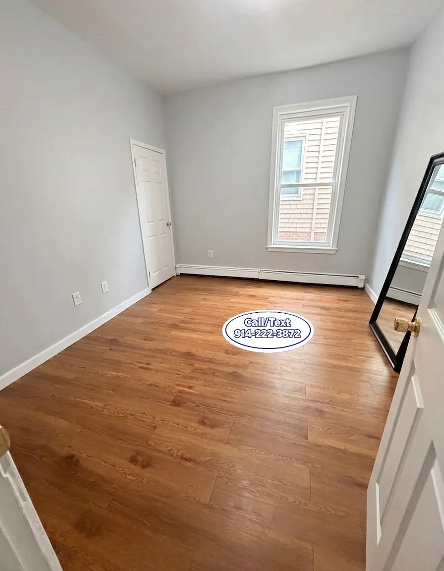 2 bed, $2,600 — Photo 2