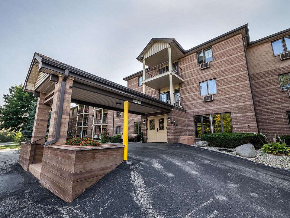 1st image of 530 N Silverbrook DRIVE #104