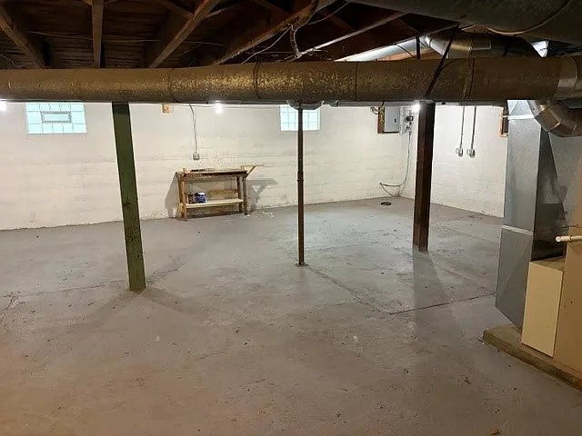 7320 Burridge Ave — Photo 10