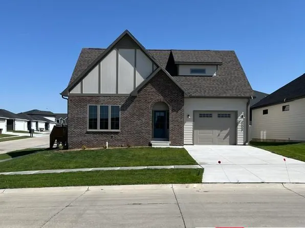 9508 Far Niente Ln, Lincoln, NE 68526