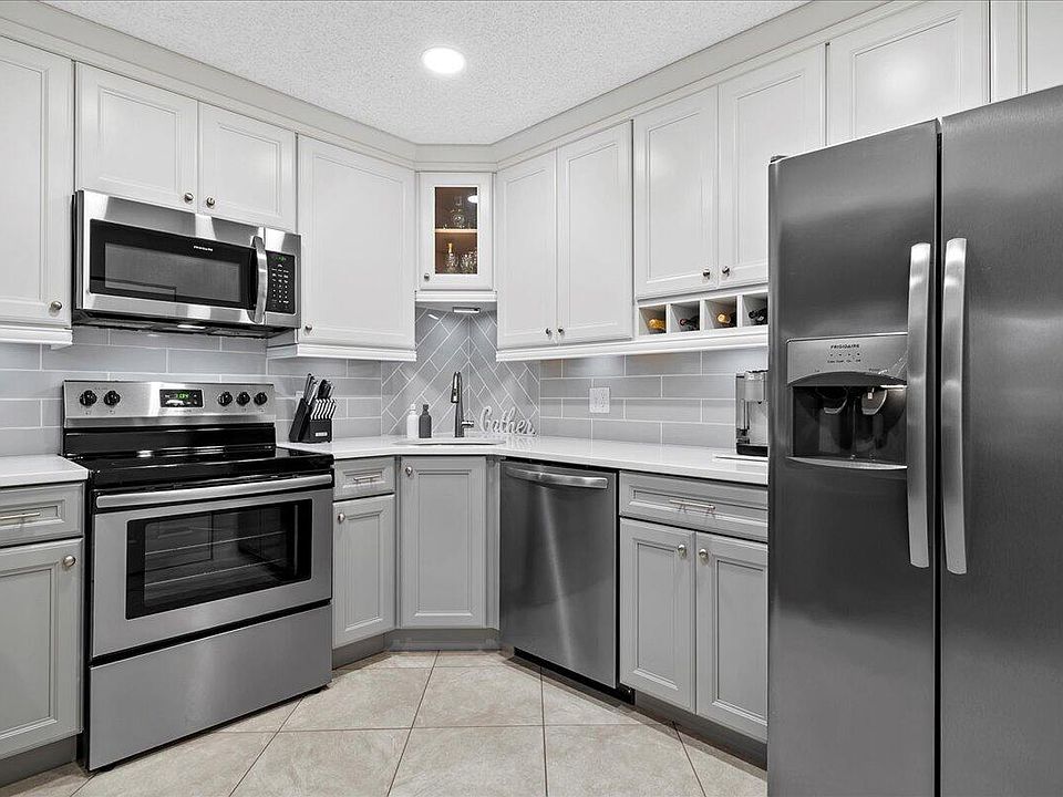 3530 Pine Tree Court UNIT B2, Greenacres, FL 33463 Zillow