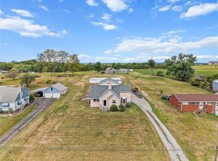 711 Freeport Rd, Freeport, PA 16229