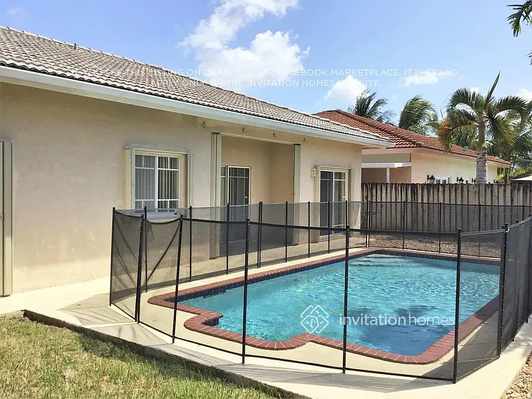 14146 SW 160th Ct — Photo 8
