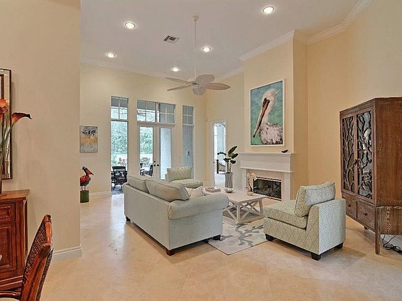 3rd image of 1634 Weybridge Cir