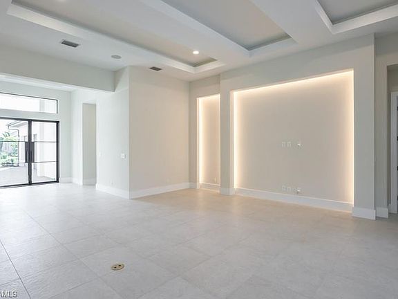 3rd image of 9696 Moonflower LN