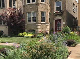 5649 N Artesian Ave, Chicago, IL 60659