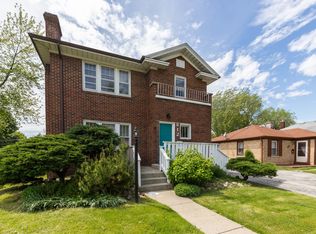 812 Muirfield Ave, Waukegan, IL 60085