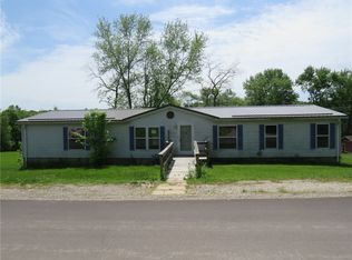 208 Stevenson St, Midway, PA 15060