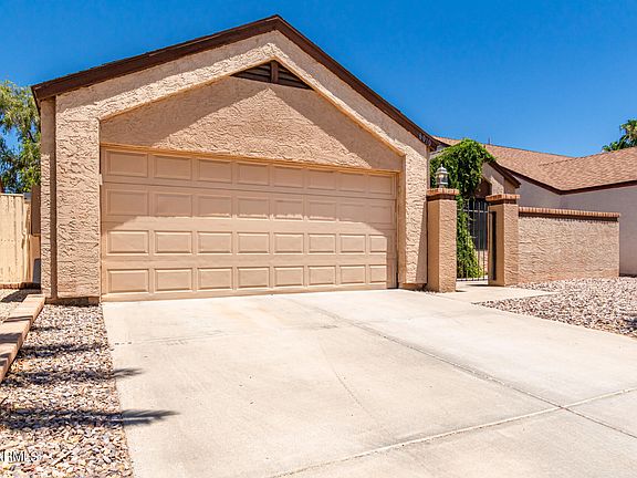 2nd image of 6010 W Desert Cove Ave