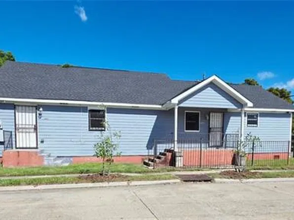 3400 Paris Ave, New Orleans, LA 70122