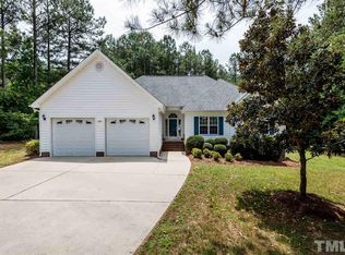 1821 Foxbrook Dr, Raleigh, NC 27603