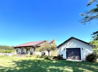 6284 S Blackburn Rd, Athens, OH 45701