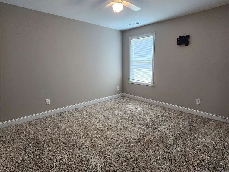 3846 Standardbred Dr — Photo 12