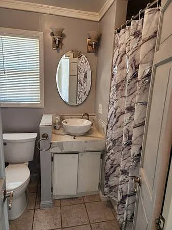 2 bed, 576 sqft, $1,695 — Photo 2