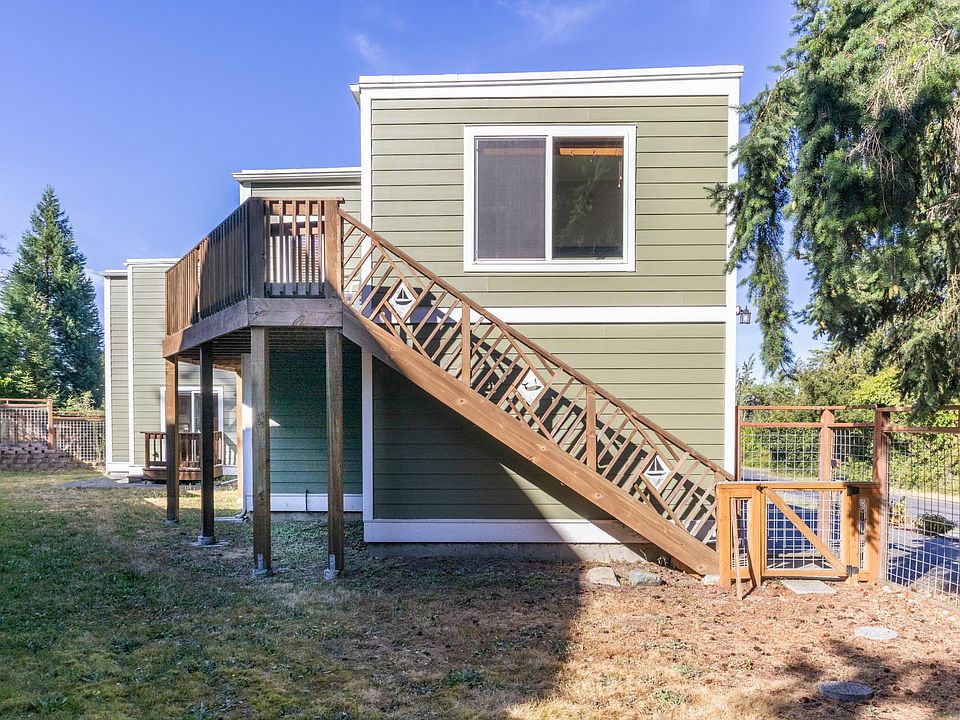 Entrance to Second Floor