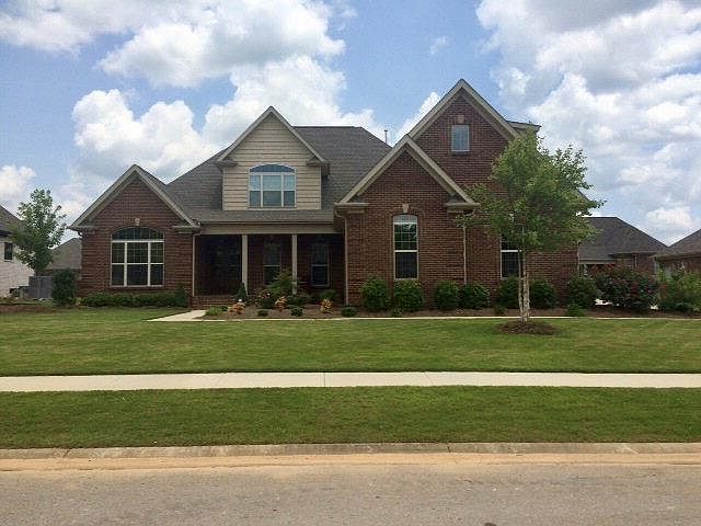 1st image of 163 Shadybrook Dr