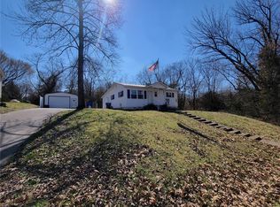 513 W Center St, Bloomfield, MO 63825